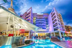 EFFECT GRAND VICTORIA HOTEL General Images
