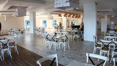 EFTALIA MARIN HOTEL Restaurants