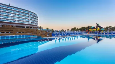 EFTALIA OCEAN HOTEL Pools & Beach