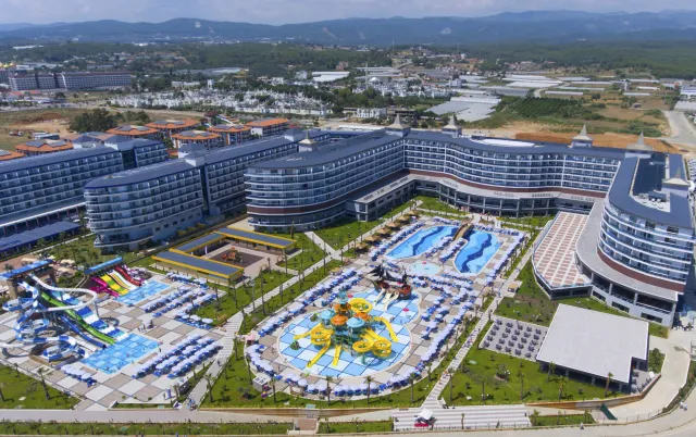 EFTALIA SPLASH RESORT HOTEL Pools & Beach