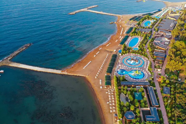 EFTALIA SPLASH RESORT HOTEL Pools & Beach