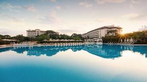 ELA EXCELLENCE RESORT BELEK Pools & Beach