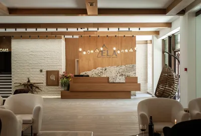 ELA PARK HOTEL Lobby