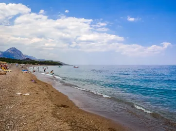 ELAMIR RESORT HOTEL Pools & Beach