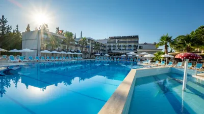 ALDER GARDEN HOTEL (Ex.Eldar Garden Resort Hotel) Pools & Beach
