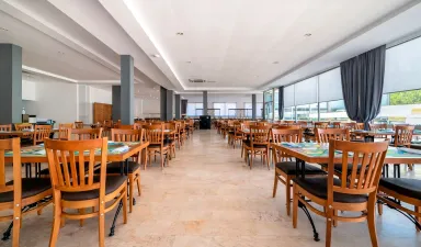 ALDER GARDEN HOTEL (Ex.Eldar Garden Resort Hotel) Restaurants