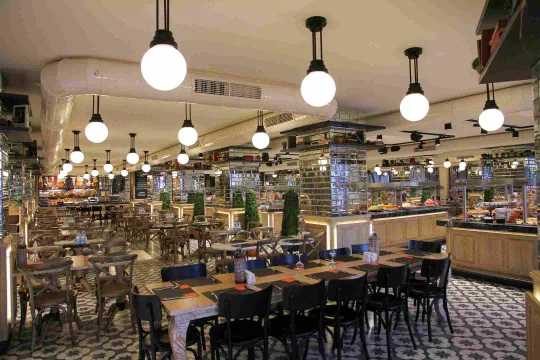 ELEGANCE HOTELS INTERNATIONAL Restaurants