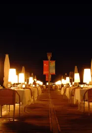 ELEGANCE HOTELS INTERNATIONAL Restaurants