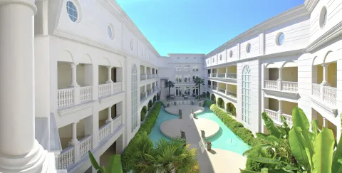ELINOTEL APOLAMARE Pools & Beach