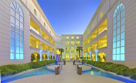 ELINOTEL APOLAMARE
