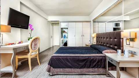ELINOTEL APOLAMARE Rooms