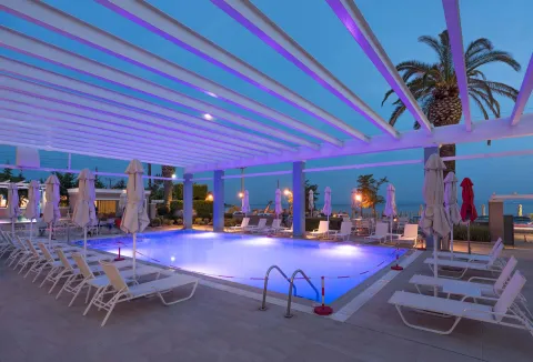 ELINOTEL SERMILIA RESORT Pools & Beach
