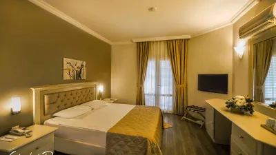 EMELDA SUN CLUB Rooms