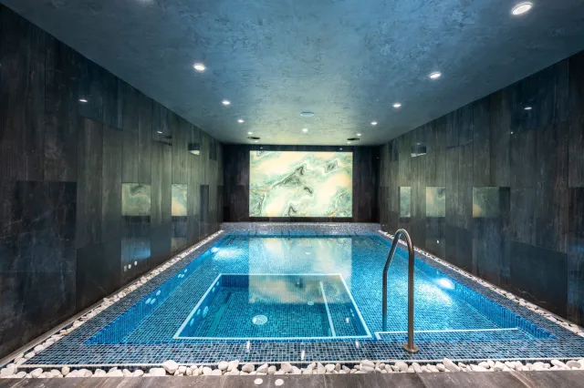 EMPIRE BALNEO - SPA HOTEL Pools & Beach
