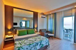 EOS BEACH RESORT (ex.Crystal Land of Paradise) Rooms