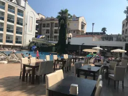 EPIC HOTEL Restaurants