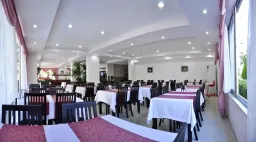 ERKAL RESORT Restaurants