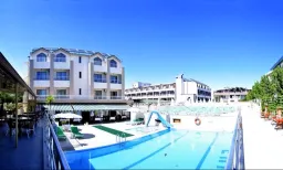 ERKAL RESORT Pools & Beach