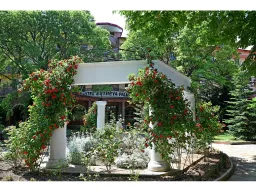 ESTREYA PALACE