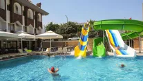 FAME HOTEL Pools & Beach