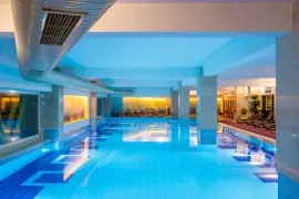 FAME RESIDENCE KEMER Pools & Beach