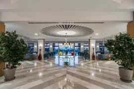 FAME RESIDENCE KEMER Lobby