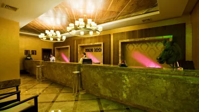 FANTASIA HOTEL DE LUXE Lobby