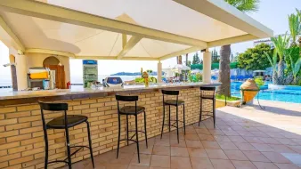 FANTASIA HOTEL DE LUXE Bars