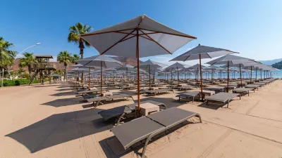 FAROS PREMIUM BEACH ADULT ONLY 16+ Pools & Beach