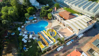 FIRST CLASS HOTEL General Images