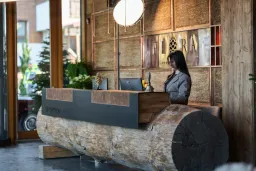 FLORA BOUTIQUE HOTEL Lobby