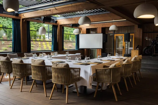 FLORA BOUTIQUE HOTEL Meetings
