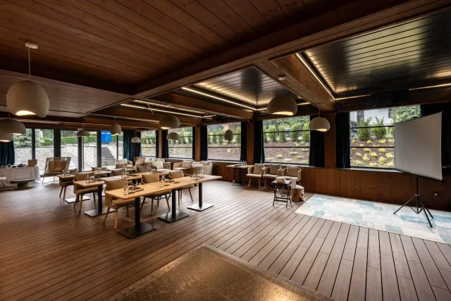 FLORA BOUTIQUE HOTEL Meetings