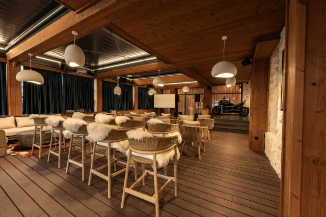 FLORA BOUTIQUE HOTEL Meetings