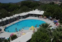 FLORA SUITES HOTEL Pools & Beach