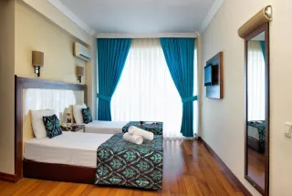 FLORA SUITES HOTEL Rooms