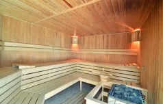 FOREST BEACH Spa