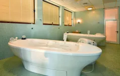 FOREST BEACH Spa