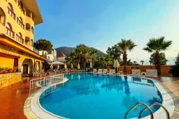 FORTUNA BEACH HOTEL Pools & Beach