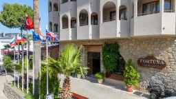 FORTUNA BEACH HOTEL General Images