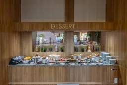 FORTUNA BEACH HOTEL Restaurants