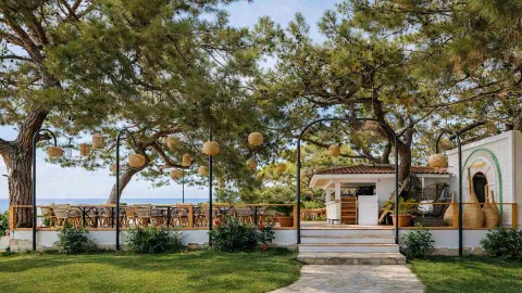 RAI FORESTA TEKIROVA Restaurants