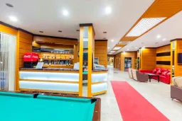 GALAXY BEACH HOTEL Bars