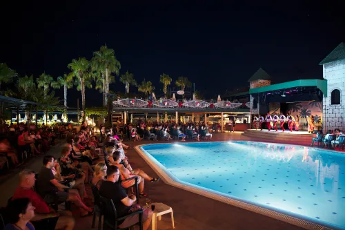 GALERI RESORT HOTEL Pools & Beach