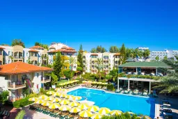 GARDENIA BEACH Pools & Beach