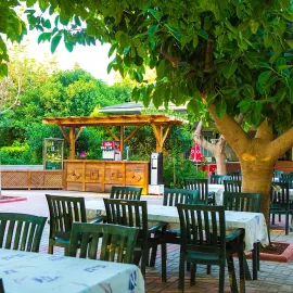 GARDENIA BEACH Restaurants