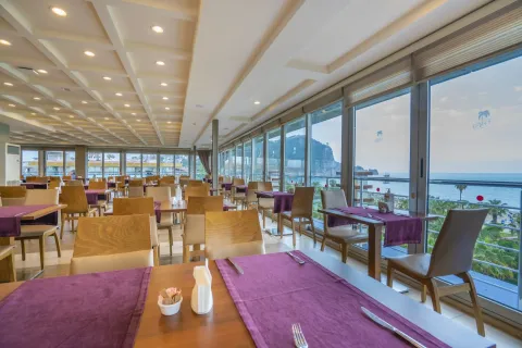 GARDENIA HOTEL Restaurants