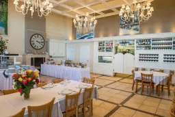 GEORGALAS SUN BEACH VILLA Restaurants