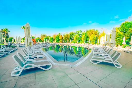 GLAMOUR RESORT - SPA Pools & Beach