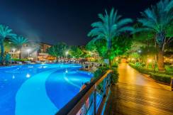 GLORIA GOLF RESORT Pools & Beach